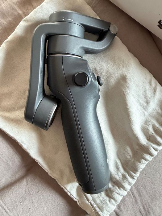 Электронный стабилизатор dji osmo mobile 6
