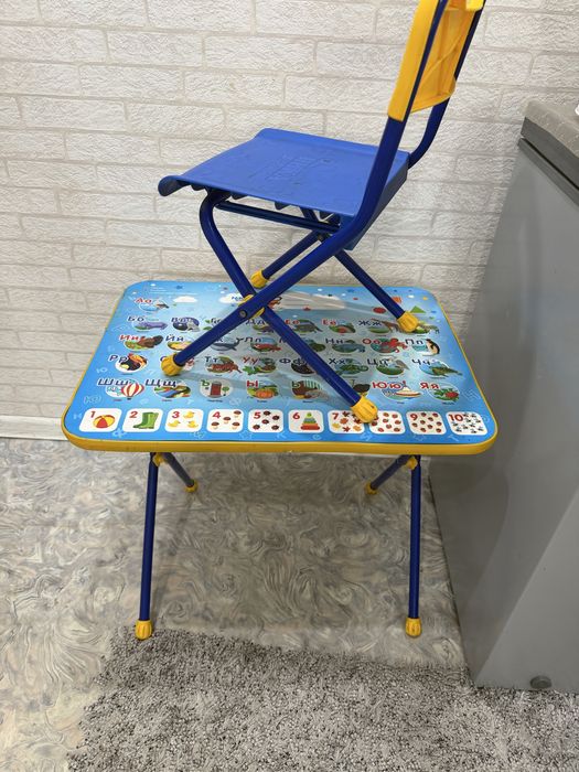 Продам парта  детский