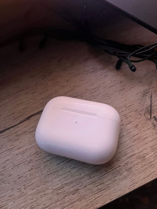 Air pods слушалки