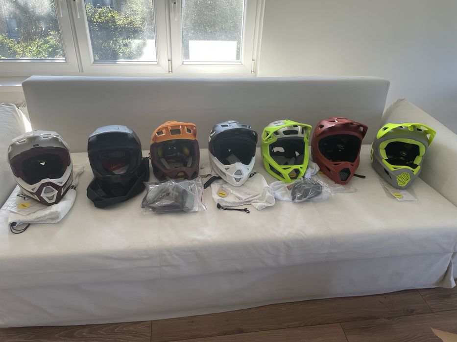 Fullface  Fox,Leatt,Endura Каски за Колело/Велосипед/МТВ/DH