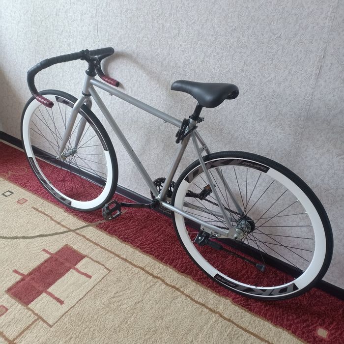 Велосипед сингл'спеид р 28