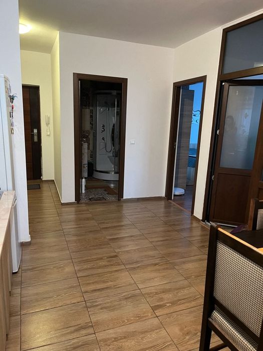 Inchiriez Apartament
