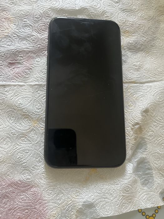 IPhone 11, 64 g отлично работает