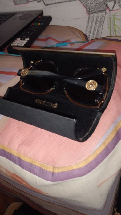 Слънчеви очила Roberto cavali