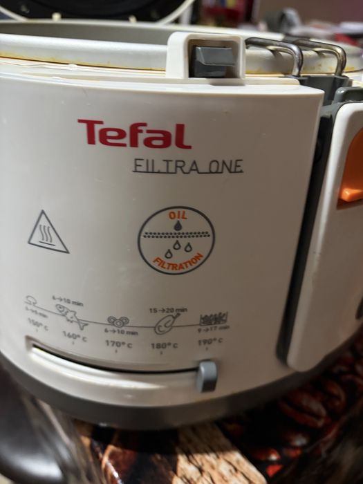 Friteuză Tefal Filtra One FF162131, 1900 W