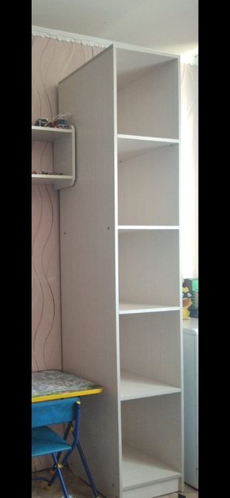 Продам Стеллаж для вещей или игрушек.