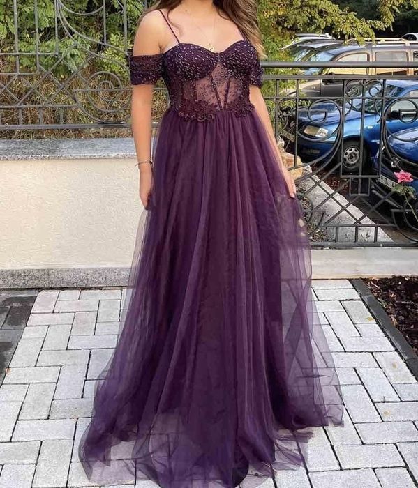 Дълга официална рокля