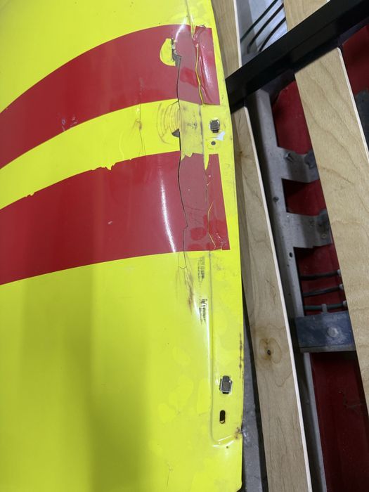 Капот продам лада приора