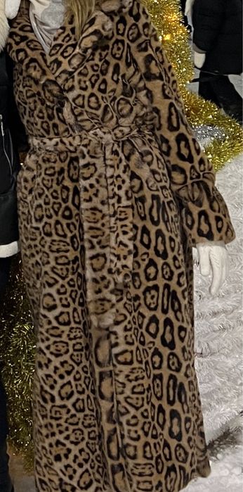 Продам шубку леопард