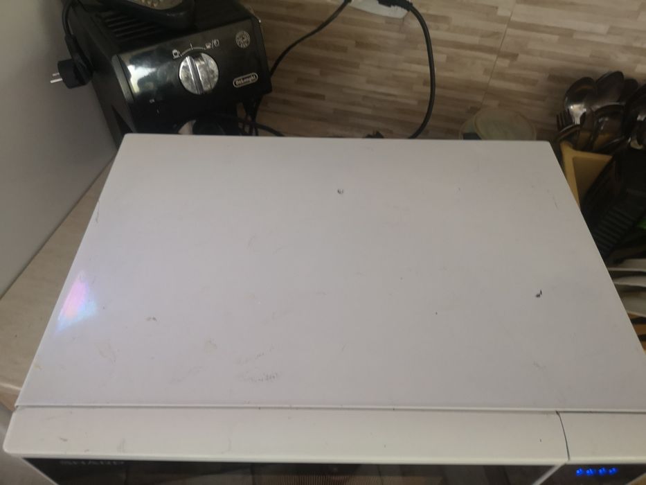 Cuptor cu microunde Sharp