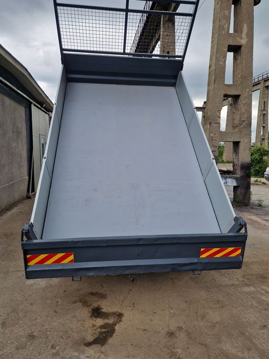 Autobasculanta Renault Master 7 Locuri