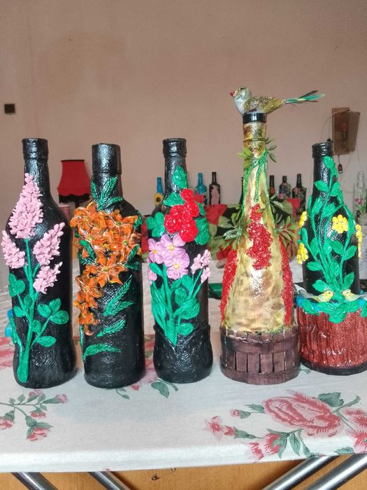 Ръчно декорирани бутилки-шишета