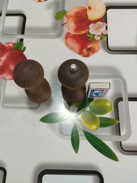 Солонка соль перец