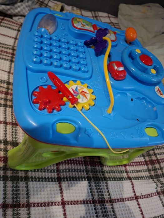 Măsuță activitati 12 luni+