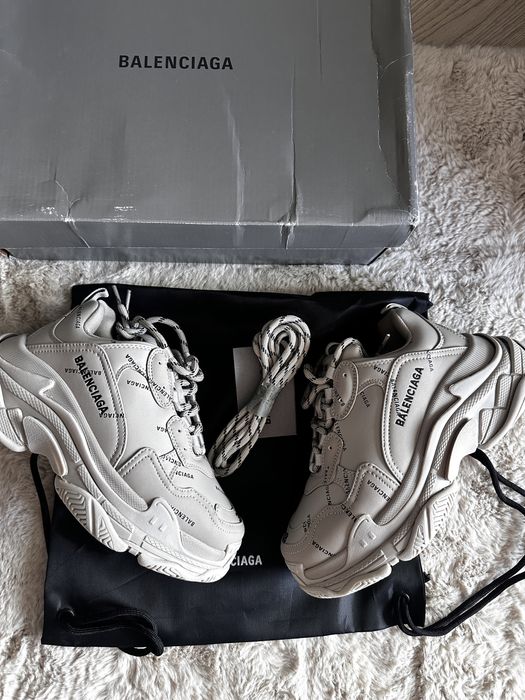 Balenciaga Triple S