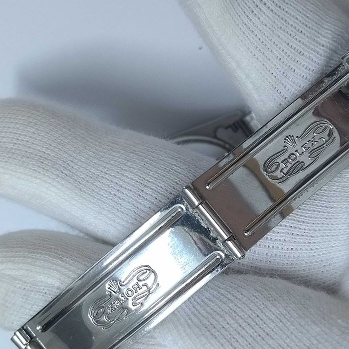 ROLEX Oyster Perpetual Date, 15200