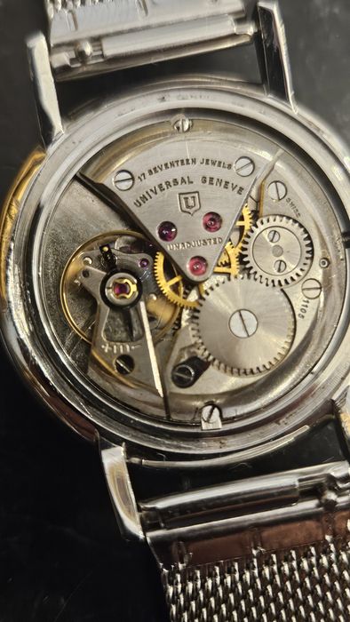 Ceas Universal Geneve