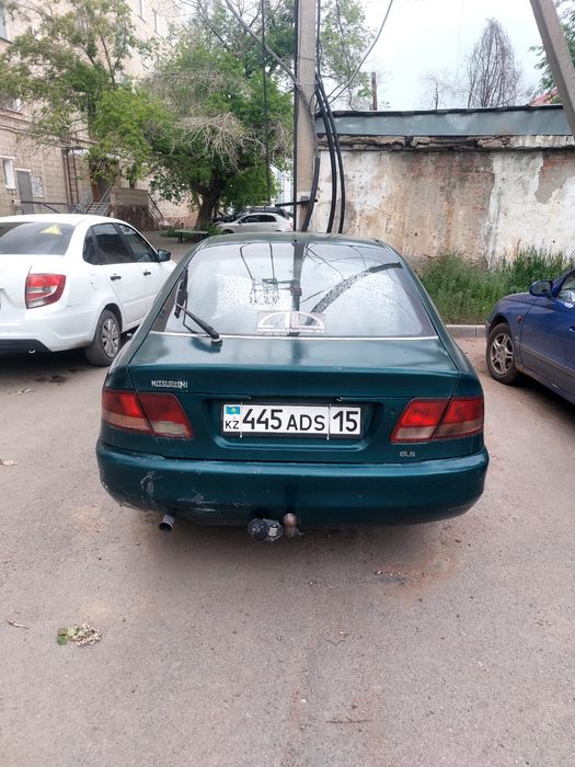 Продам Митсубиси Галант 1993