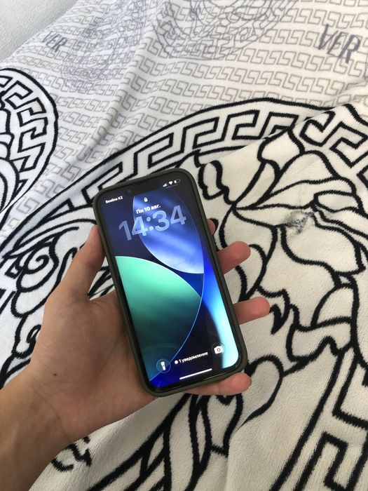 iPhone 13 Pro ; 128gb