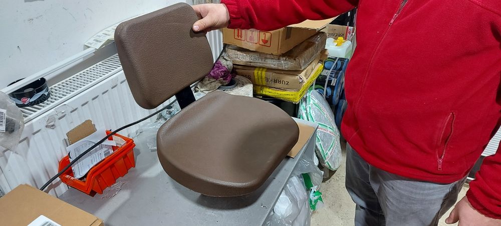Scaun pasager pentru tractor John Deere, Case, Fiat, Valtra, Fendt