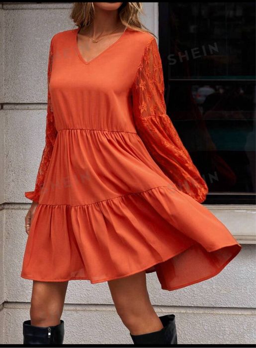 Дамска рокля в стеахотен оранжев цвят