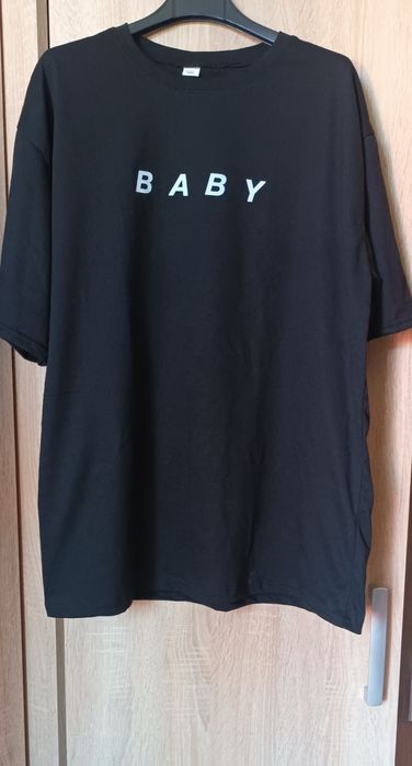 Compleu  tricou si pantaloni scurti