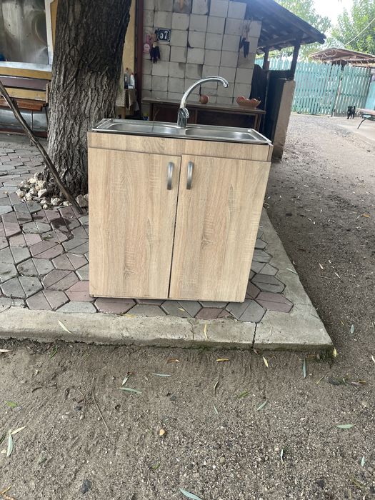 Vand masca chiuveta echipata