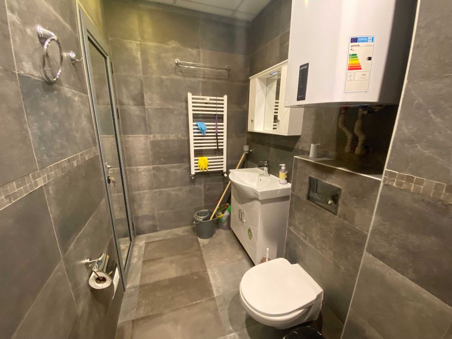 Двустаен апартамент под наем в ж.к. Младост 4