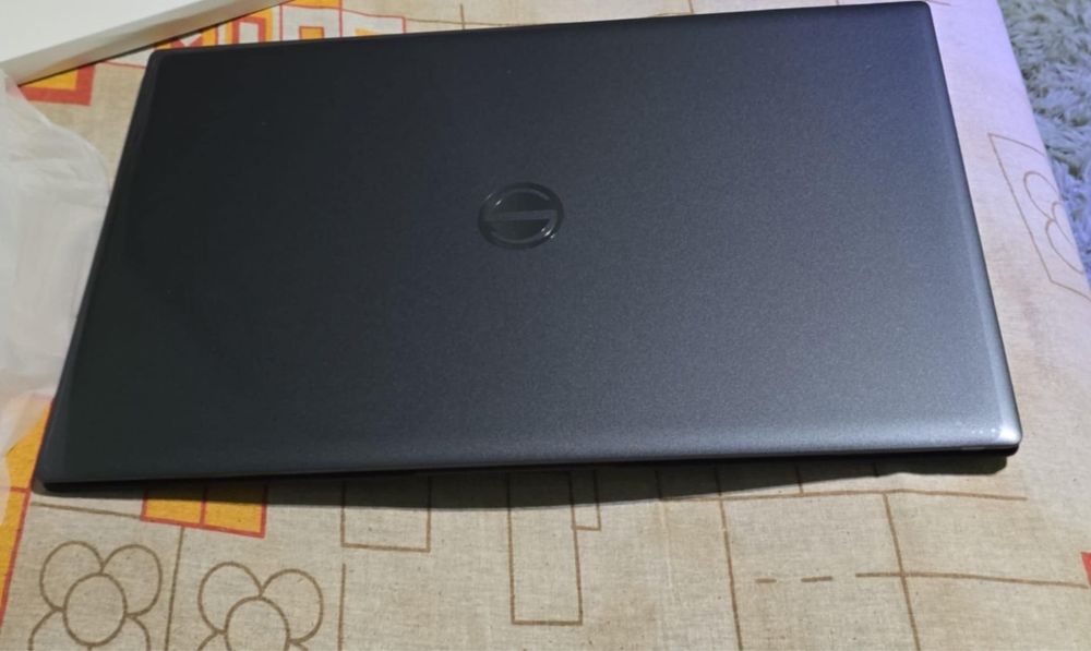 Laptop Sgin M17 800lei