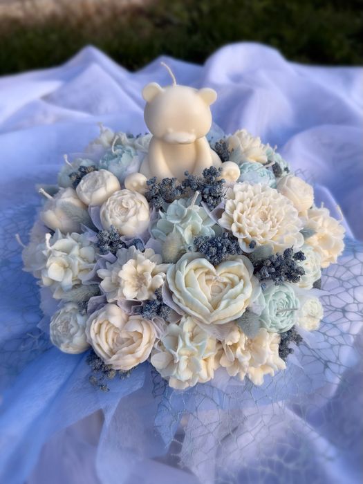 Букет от соеви свещи,цветница,Великден