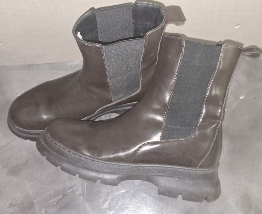 Дамски кафяви боти