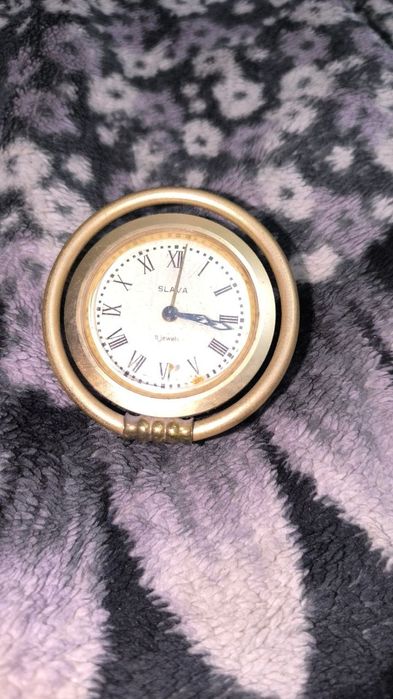 Часы винтажные ..