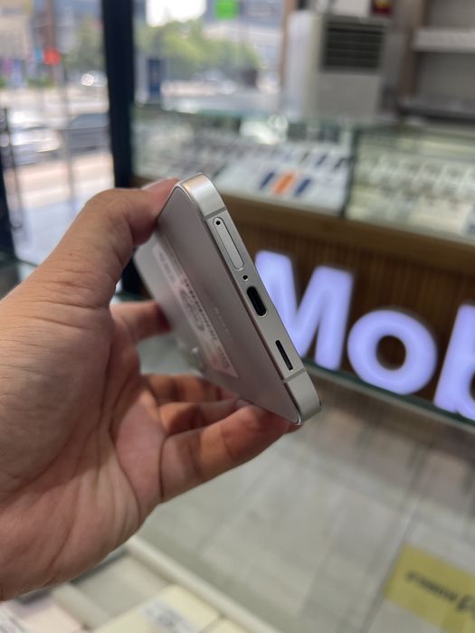 Продается (Nasiya-Вариант-Рассрочка) Galaxy S24 Plus в отличном сост.
