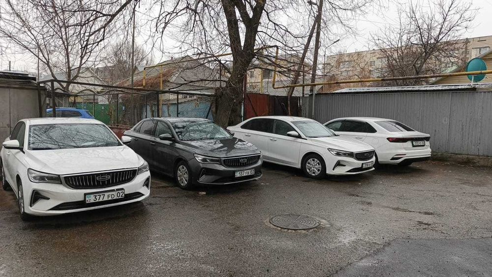 Авто под такси Аренда без депозита комфорт+