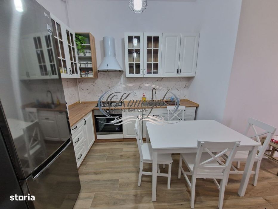 3 camere in vila, zona Horea