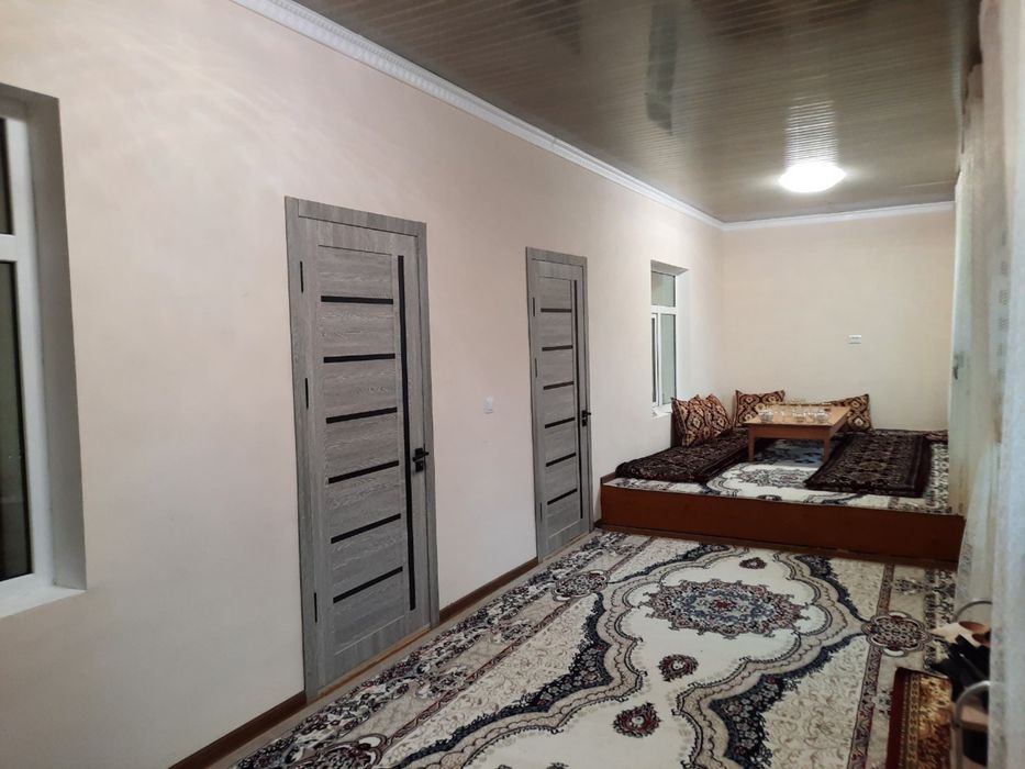 Ховли уй сотилади 7 хона Битта ховлида 2 уй Алохида 2та оила яшаса бул