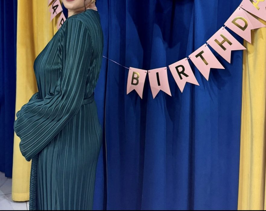 Платье в отличном состоянии