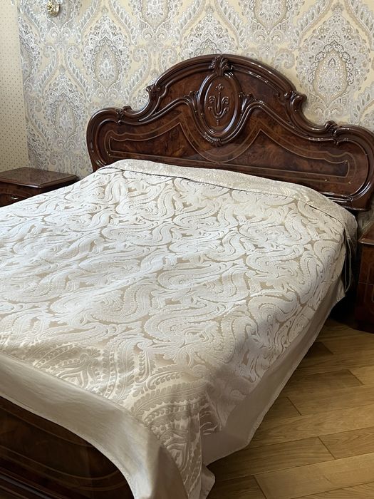 Спальный гарнитур б/у