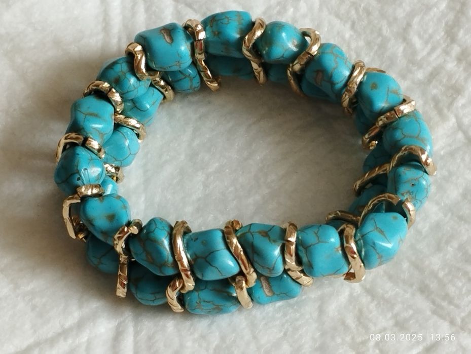 Продам браслеты из камня