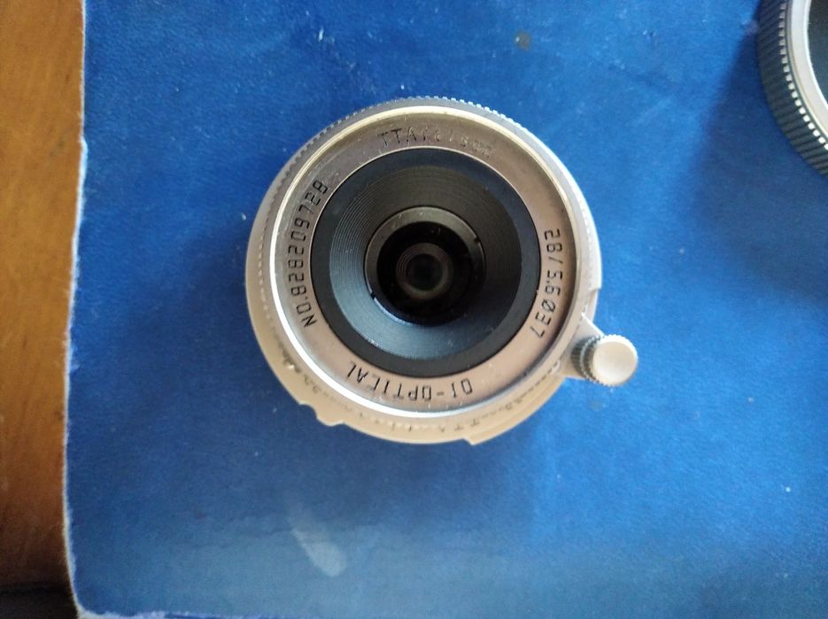 Широкоъгълен обектив за Leica