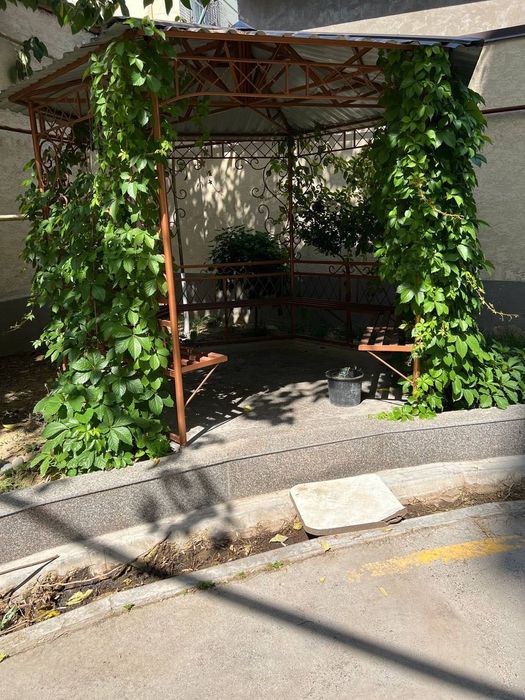 Продается помещение Яккасарай цоколь