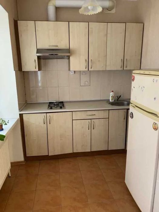 Дава се под наем Двустаен апартамент в София, Център - 55 кв.м за 382.5 € - Снимка #3