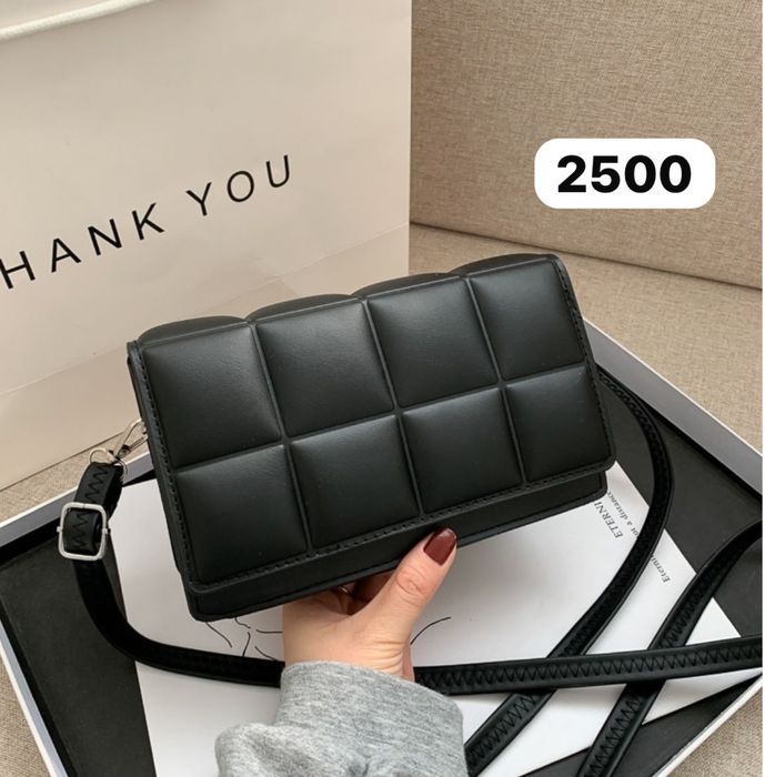 Продаю женские сумочки