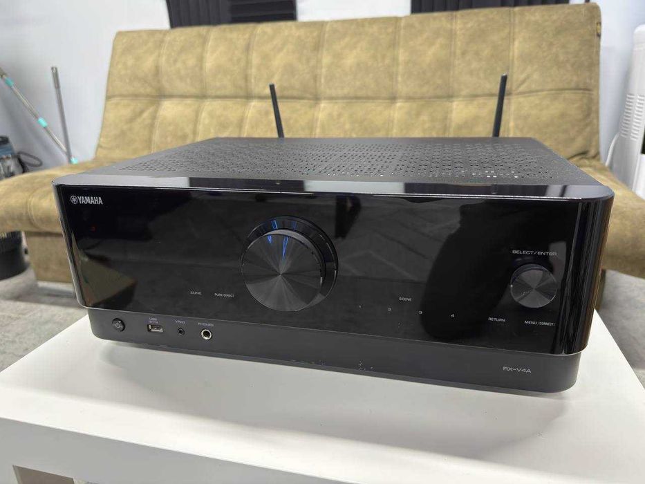 Yamaha RX-V4A 5.2 4K Bluetooth Wifi AirPlay