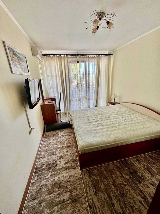 Продава се Двустаен апартамент в Несебър - 67 кв.м за 1120 €/кв.м - Снимка #4