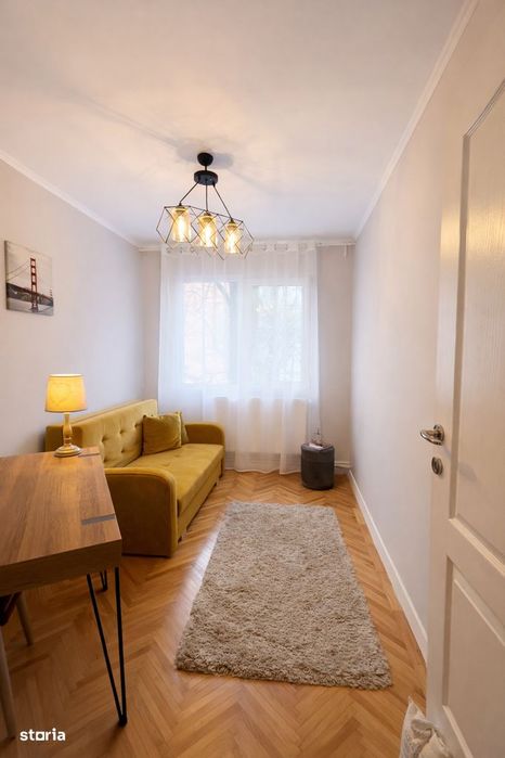 Apartament 4 camere – Etaj 1 – Central Tecuci