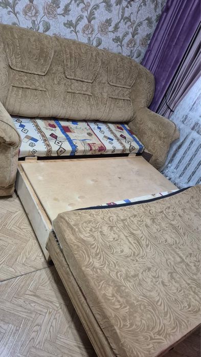 Отдам даром 2 дивана