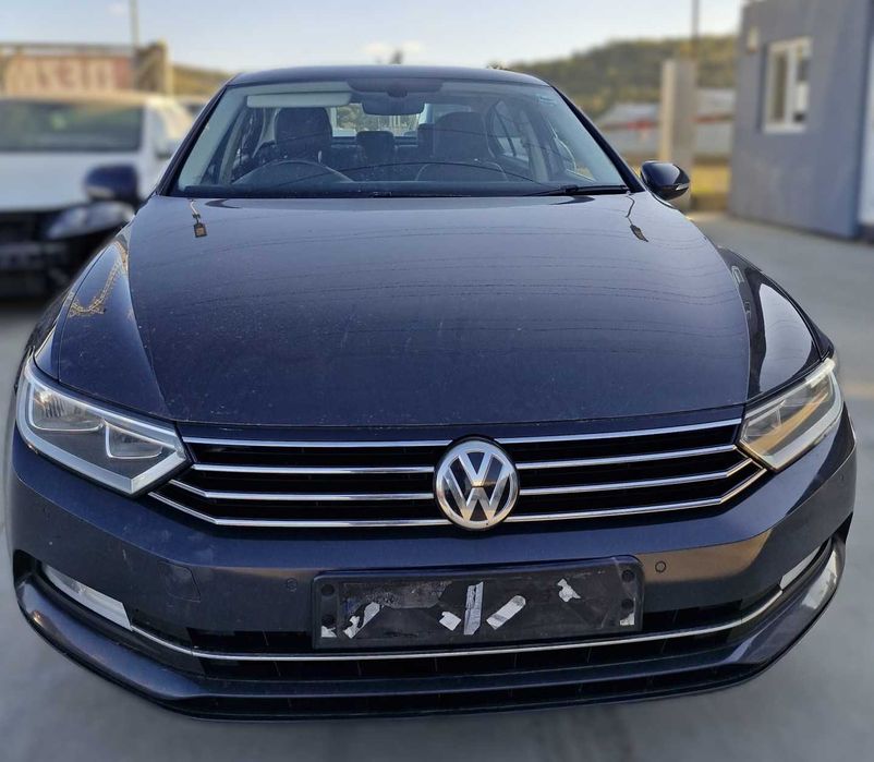 Dezmembrez VW Passat B8 break berlina 2.0D 2015 cod motor CRL 1.6D DCX