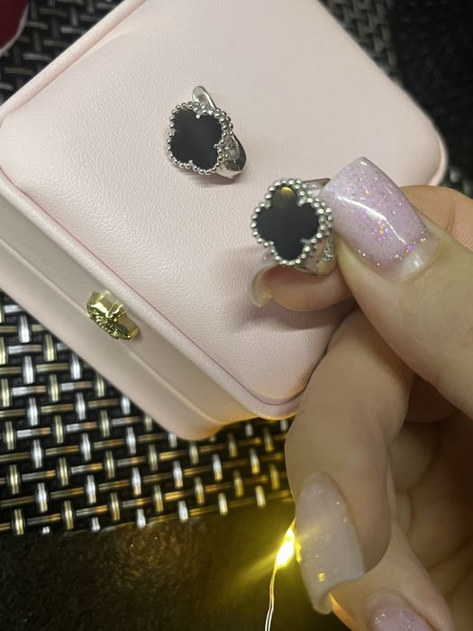 Обици серебро 925 и оникс детелини