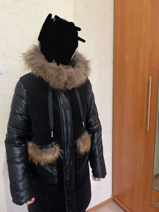 Продам зимнию куртку